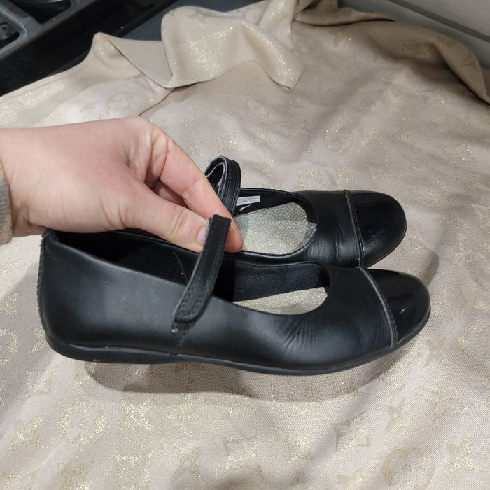 Туфлі шкіряні чорні