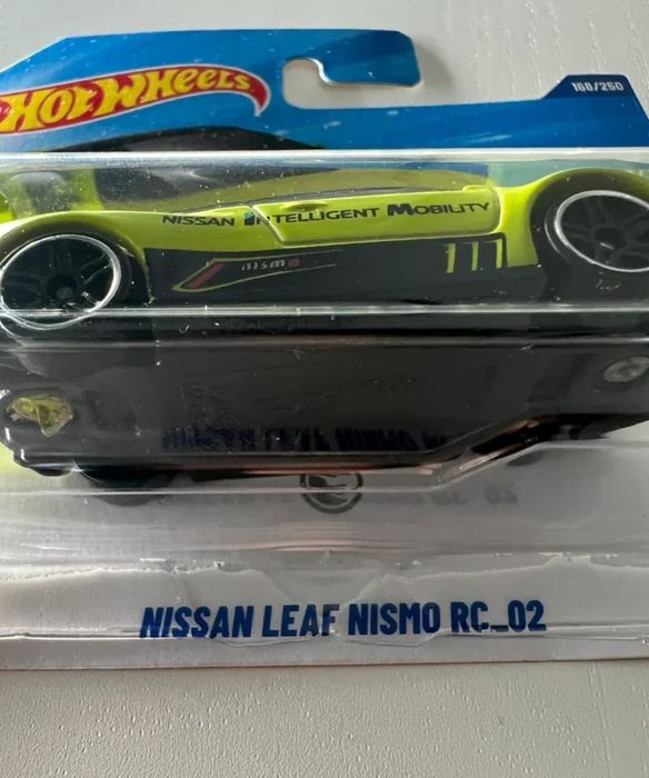 Nissan Leaf Nismo RC_02 Treasure Hunt Hot Wheels 2025