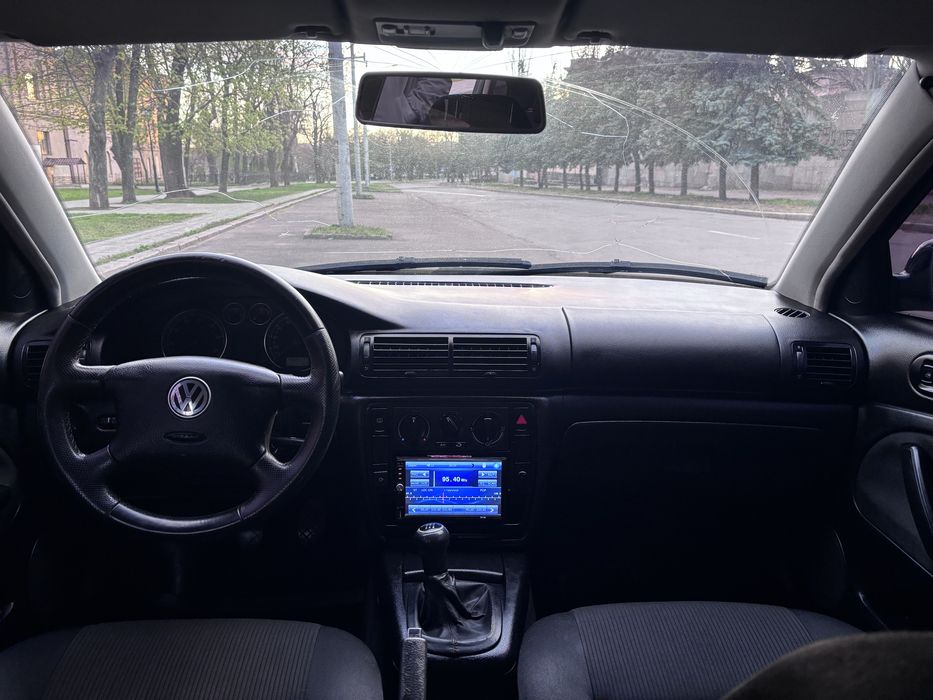 Volkswagen Passat B5