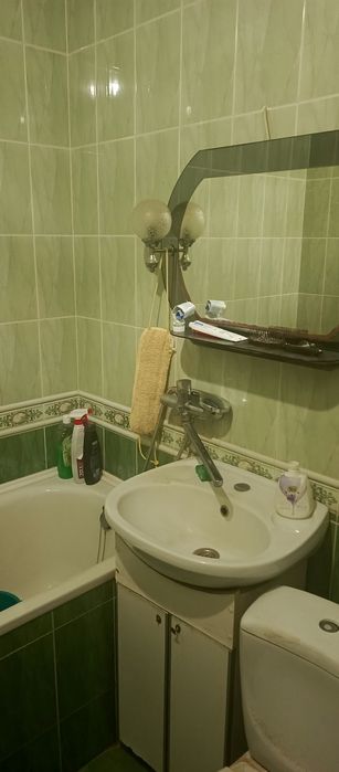 Продаж 2 км квартири на Тяжилові