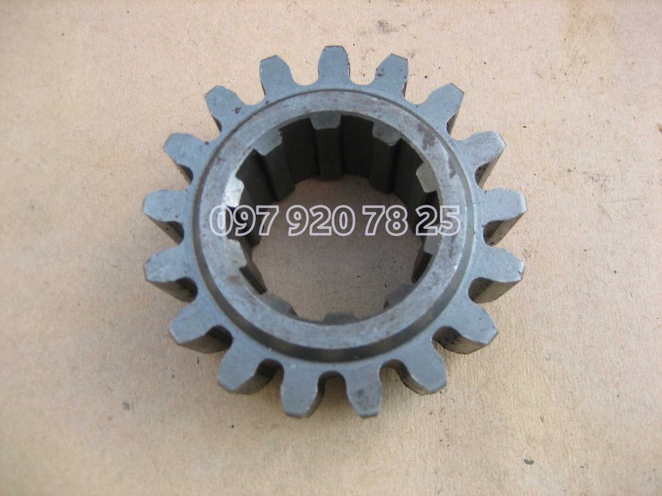 Запчастини  львівських навантажувачів,погрузчиків. Шестерні роздатки.