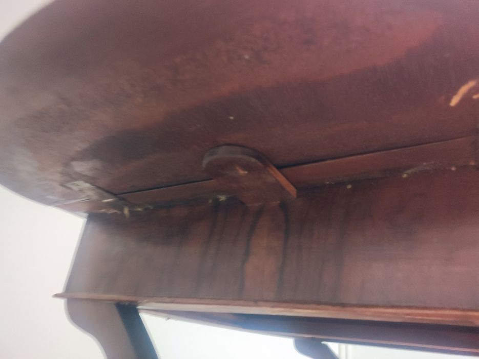 Mesa de centro antiga