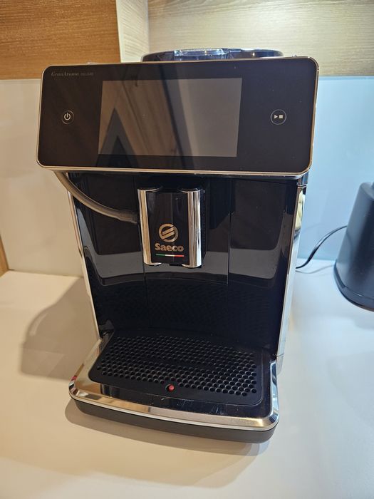 Sprzedam Ekspres SAECO GranAroma Deluxe SM6680/00