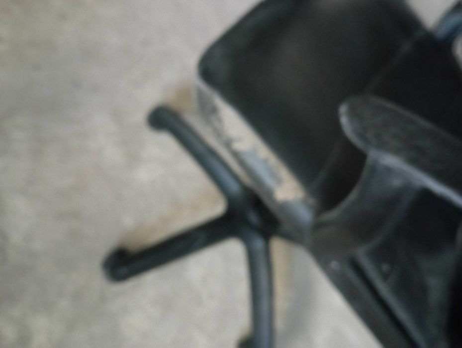 Cadeira de Escritório/Estudo.