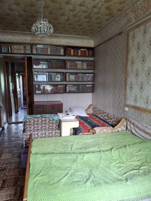 Оренда  великої кімнати в Центрі (Казка)