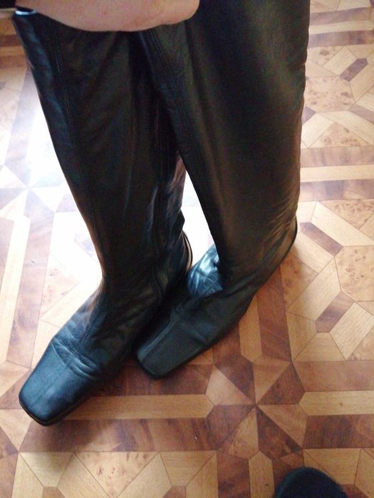 Kozaki skórzane skóra czarne cholewka Airstep 40