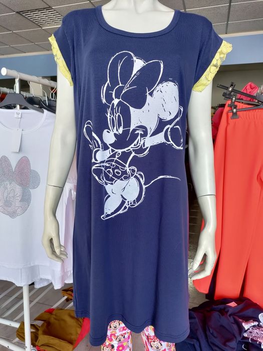 Vestido 4,50 Euros.                    Só para REVENDA