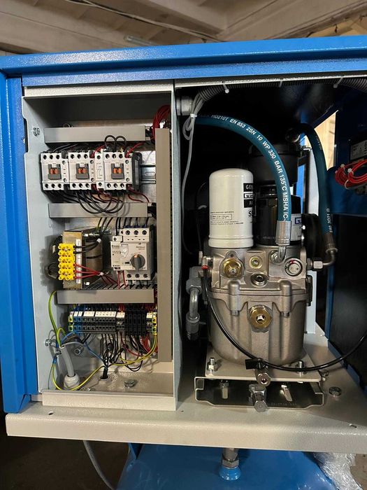Kompresor Sprężarka 10 BAR 270L GUDEPOL 750L/min