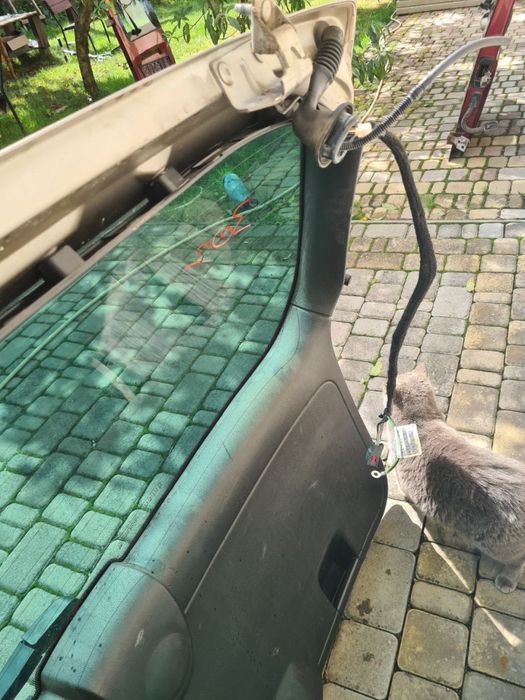 Ляда кришка багажника крышка Peugeot 307 SW Пежо 307 СВ