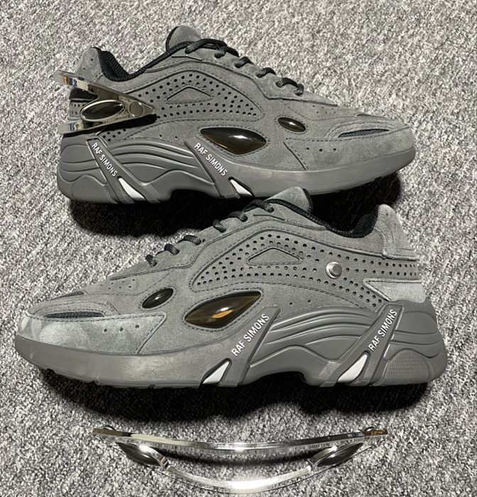 raf simons cylon 21