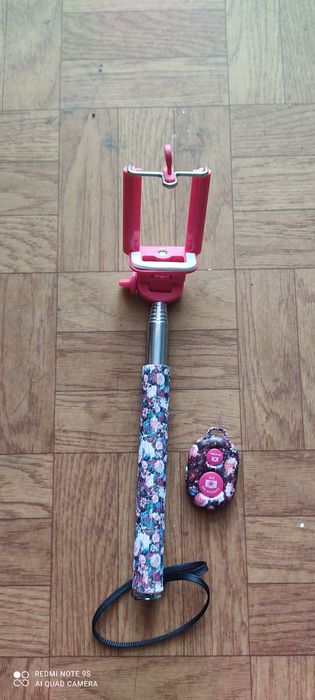 Kijek do selfie z pilotem bluetooth Nowa Bateria