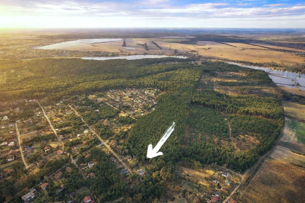 Будинок з власним виходом до лісу у мальовничому  місці
