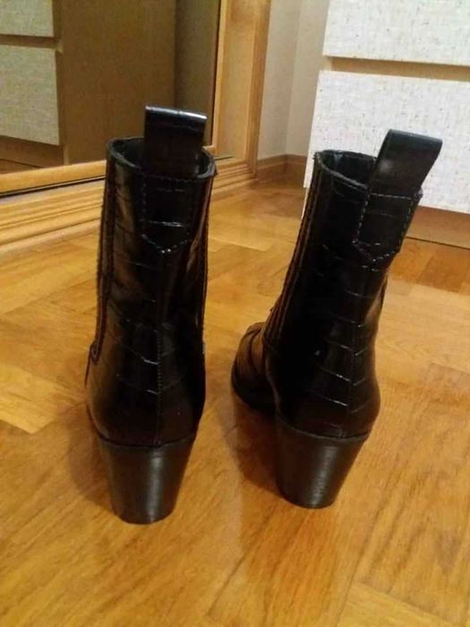 Bota Strativarius nº38