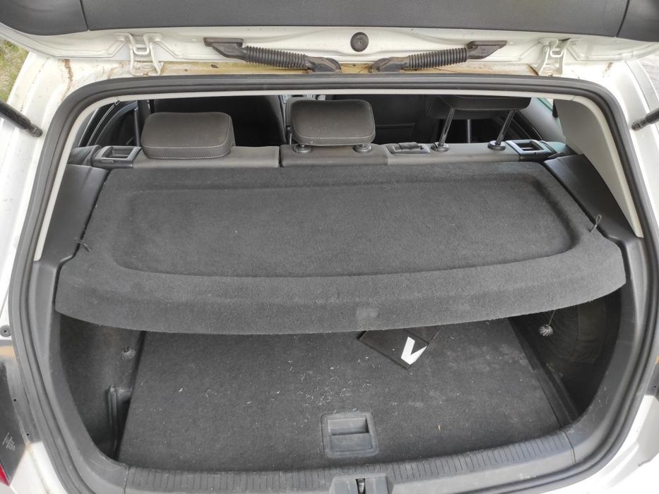 Chapeleira Da Mala Volkswagen Golf