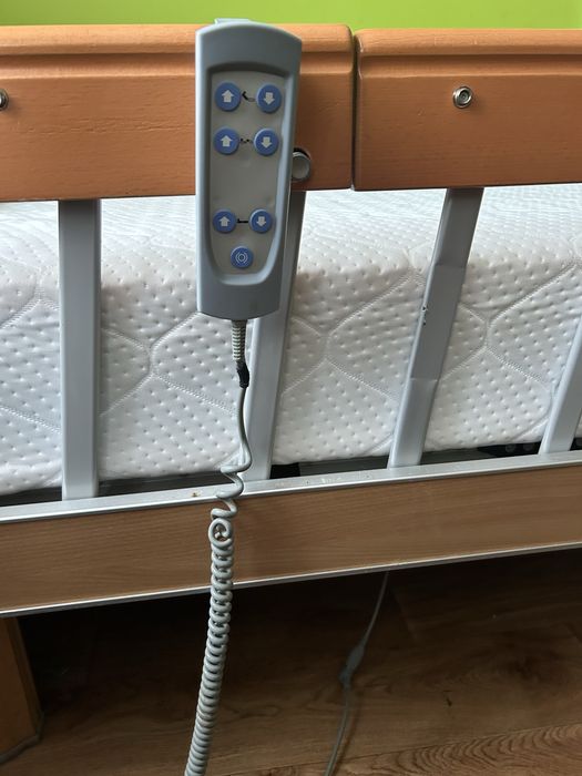 Łóżko rehabikitacyjne elektryczne