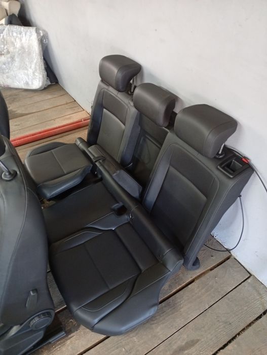 VW Passat B8 Салон сидіння шкіра