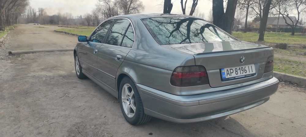 Продам BMW е39.М54.2.2