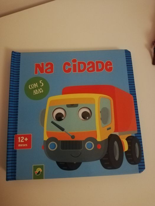 Livro de  bebé NOVO