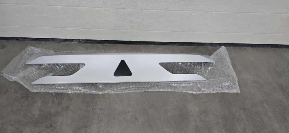 blenda klapy tylnej Mitsubishi Outlander IV 2022-2025