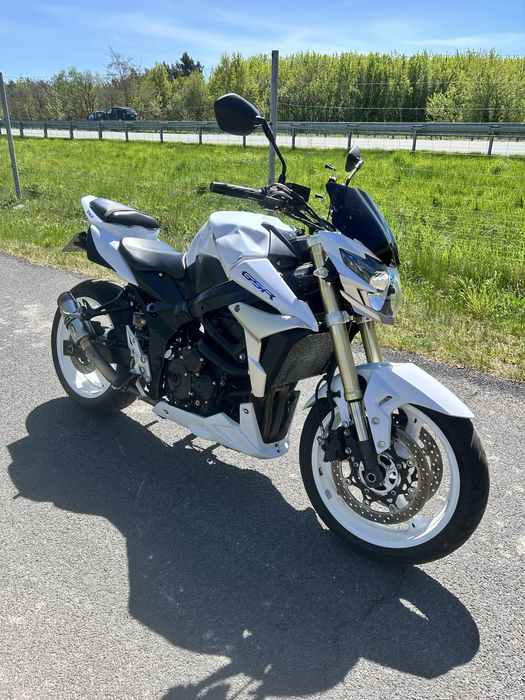 Suzuki GSR 750 2012r zamiana stunt/naked/sport