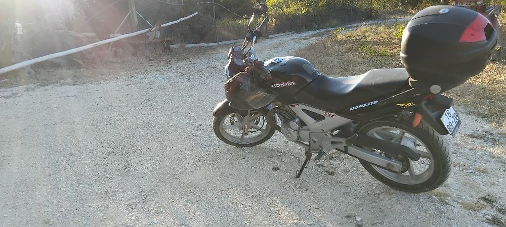 Honda cbf250  impecável