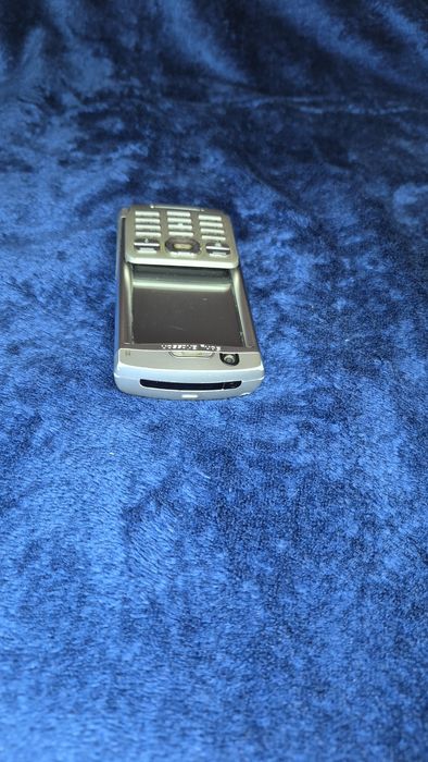 смартфон Sony Ericsson P990i