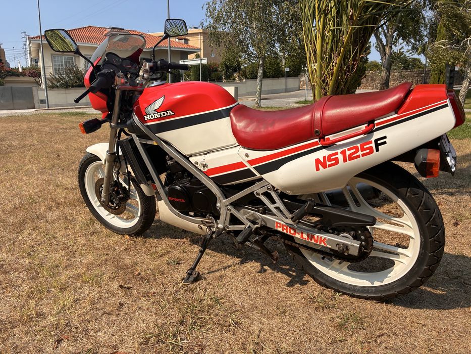 Honda NS125F 2 tempos, com 14mil klm VALOR ATE DIA 16