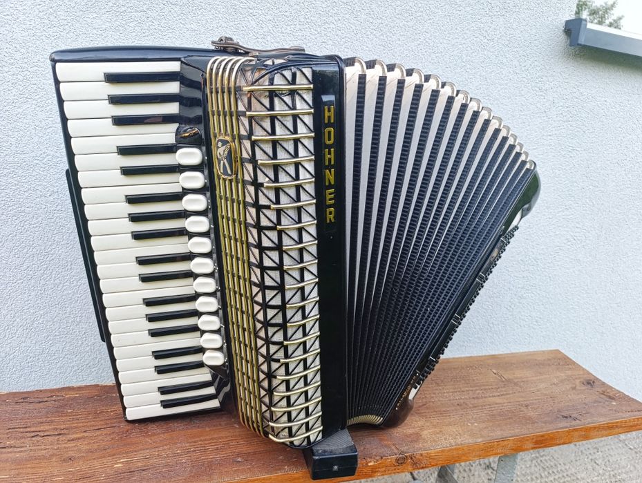 Akordeon Hohner Atlantic IV N de luxe 120 basów 4 chóry