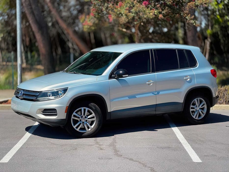 Volkswagen Tiguan      2013