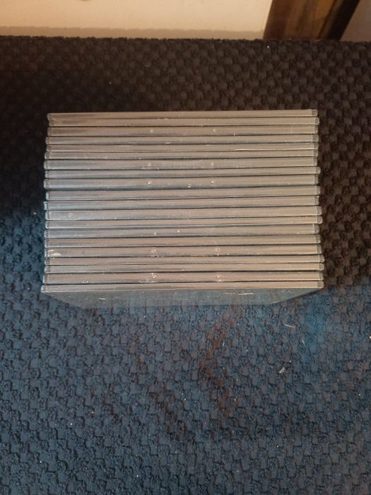 40 caixas para dvd