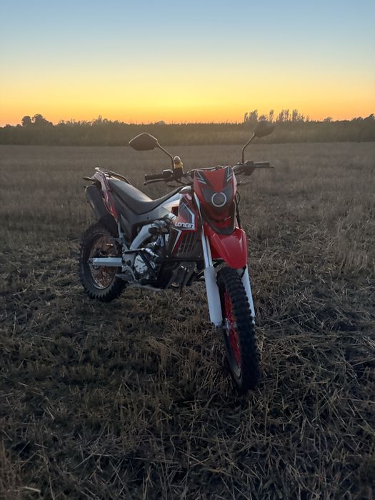 Продається мотоцикл лось 300