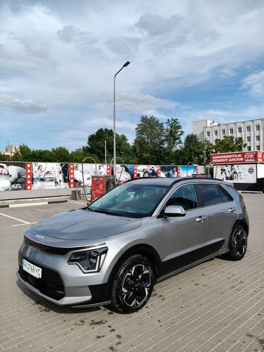 Продам електромобіль Kia Niro 2023 Запас ходу 450 км
