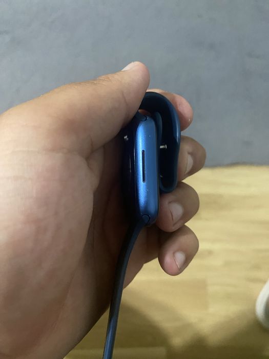 Apple Watch seria 7 45 mm + oryginalny kabel (nie aktywne)