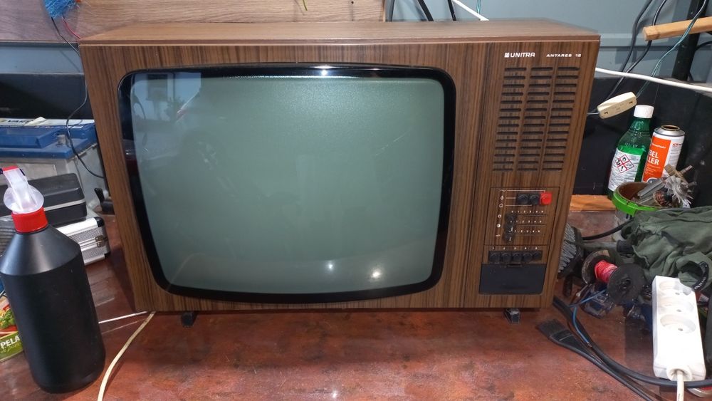 Stary Telewizor Lampowy Unitra Antares 12 zabytek  rekwizyt super stan unikatowy odbiór osobisty