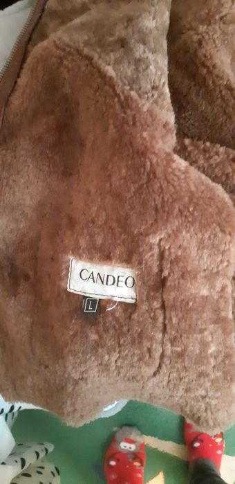 Продам дубленку на девочку