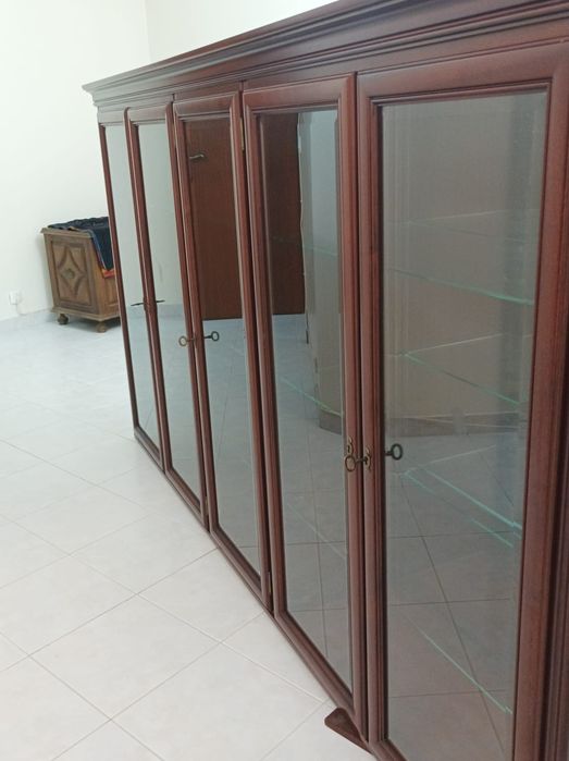 Móvel Vitrine como NOVO (Despachar Rápido)