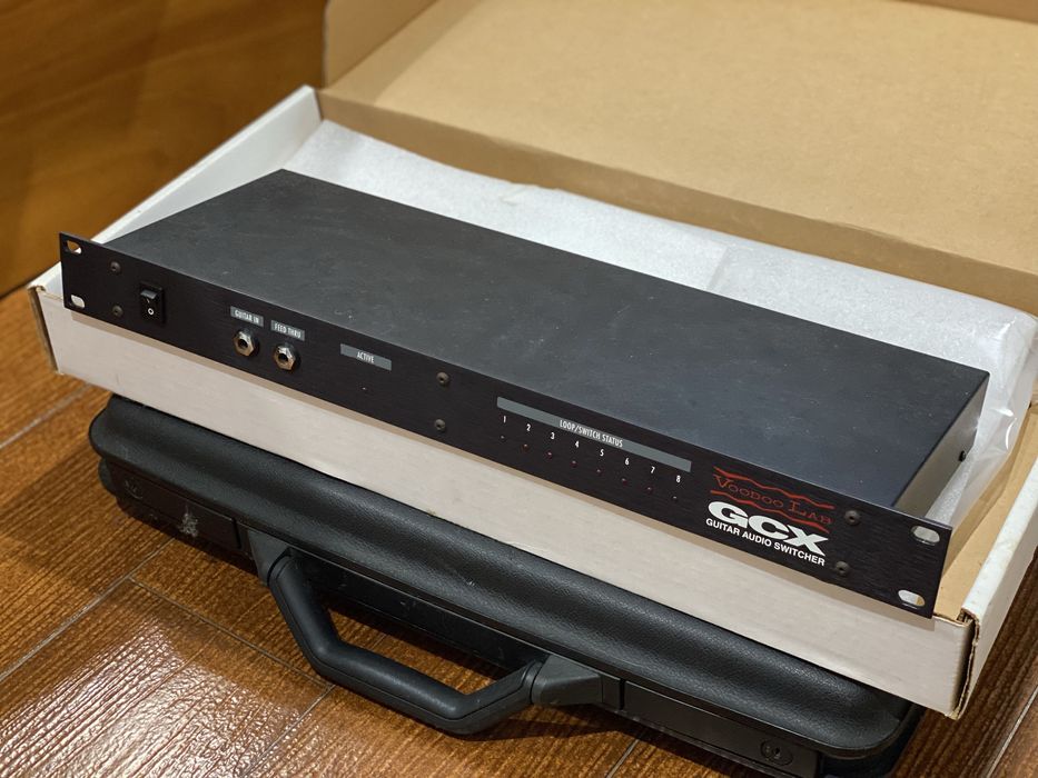 Controlador Guitarra Voodoo Lab GCX + Pedaleira