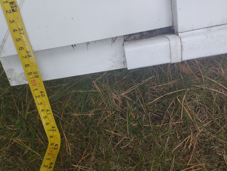 Drzwi plastikowe swietlik