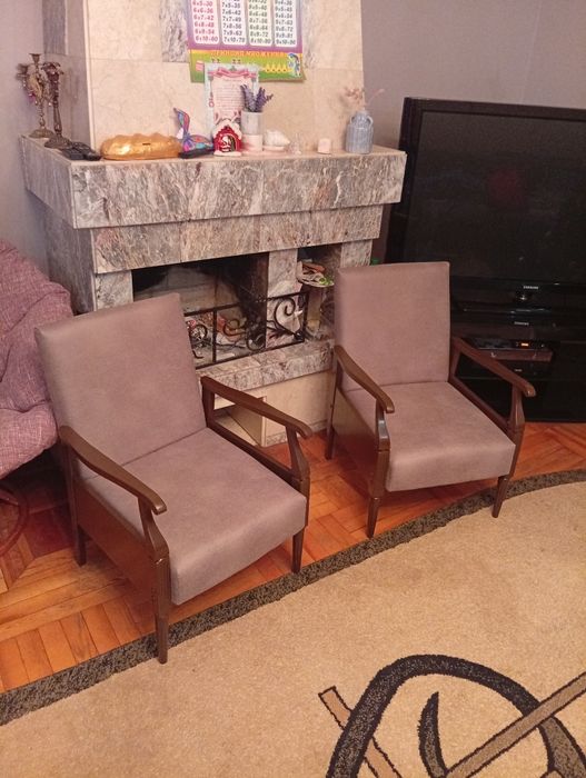 Крісла . Комплект