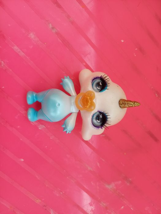 Poopsie Sparkly Critters