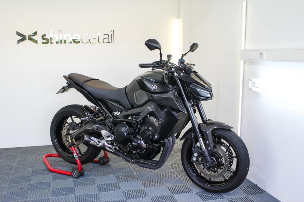 Yamaha  MT-09 Full extras