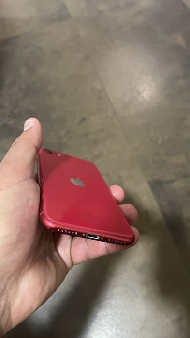 iPhone SE 2ª Geração 64GB Vermelho