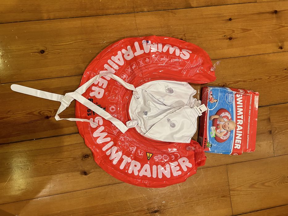 Boia de bebe piscina