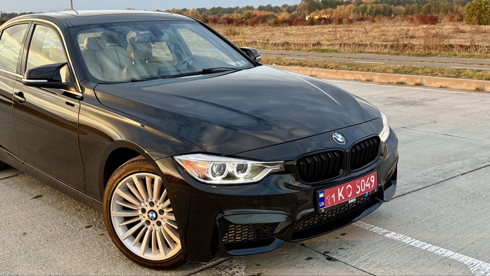 BMW 328i Luxury  2015