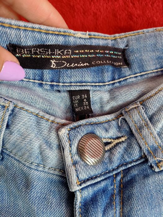 Jeansy Bershka, roz.34.