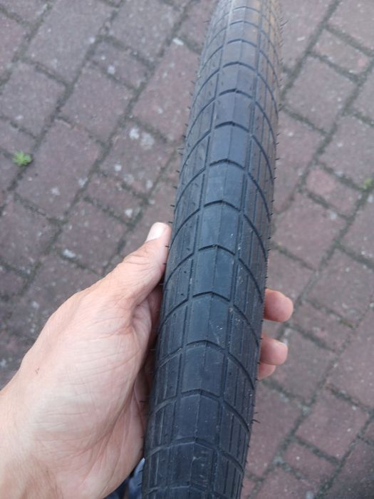 Opona rowerowa schwalbe big apple 28x2.15