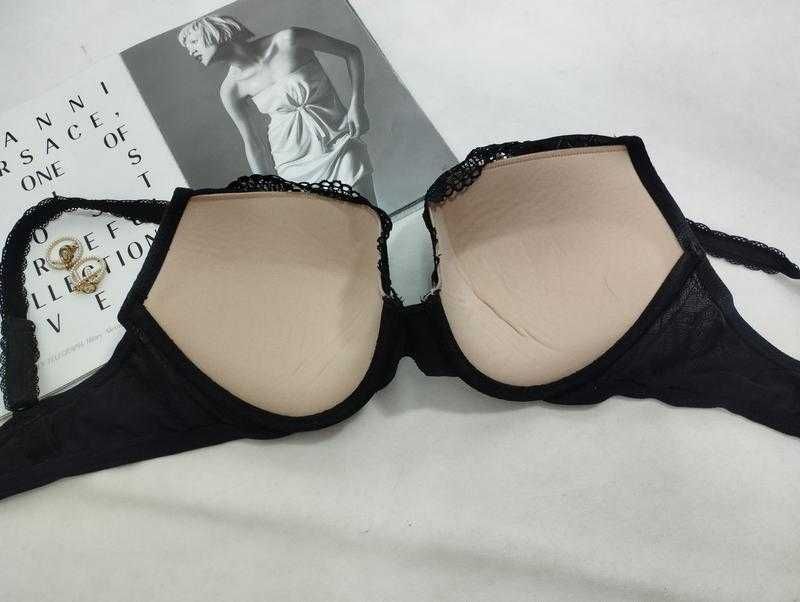 Черный кружевной лиф бюстгальтер wonderbra
Wonderbra