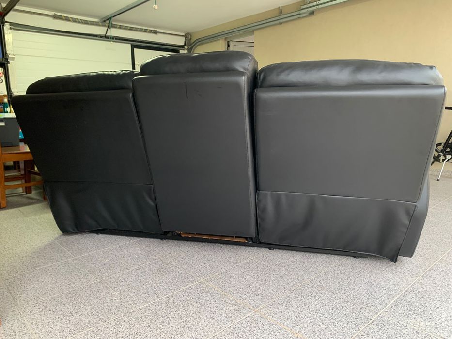 Conjunto de sofás em pele pretos