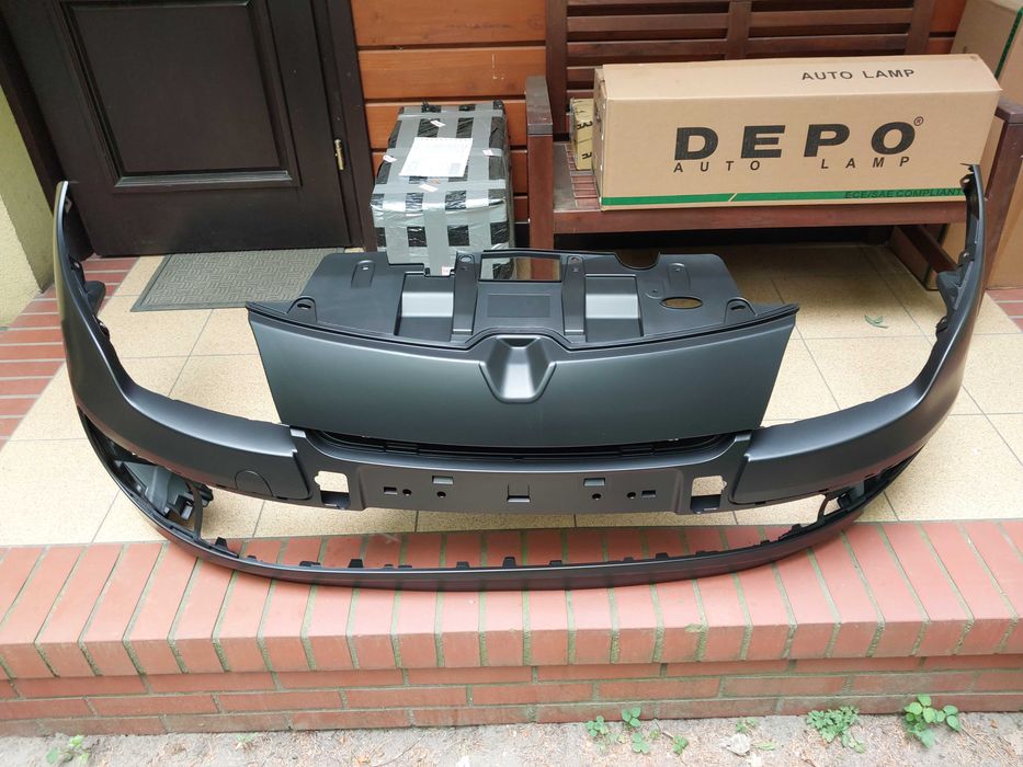 RENAULT MEGANE III LIFT 2012 + zderzak przedni nowy