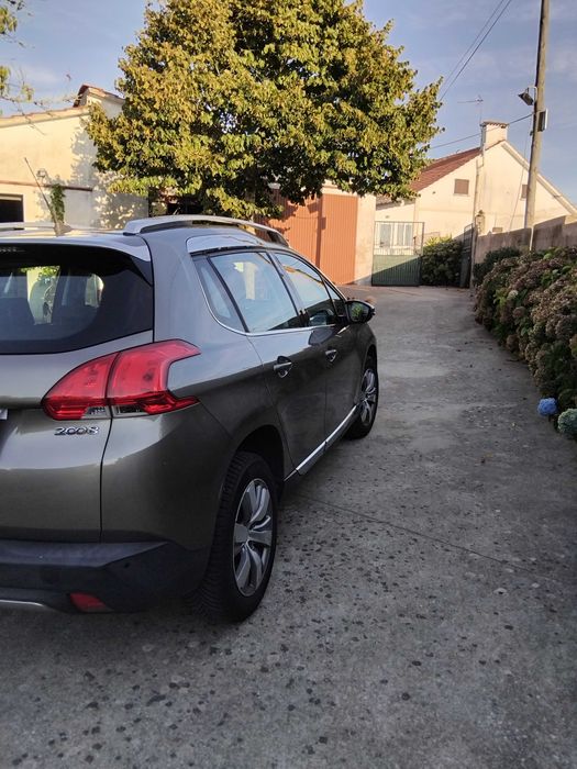 vender com urgência carro como novo foto 5